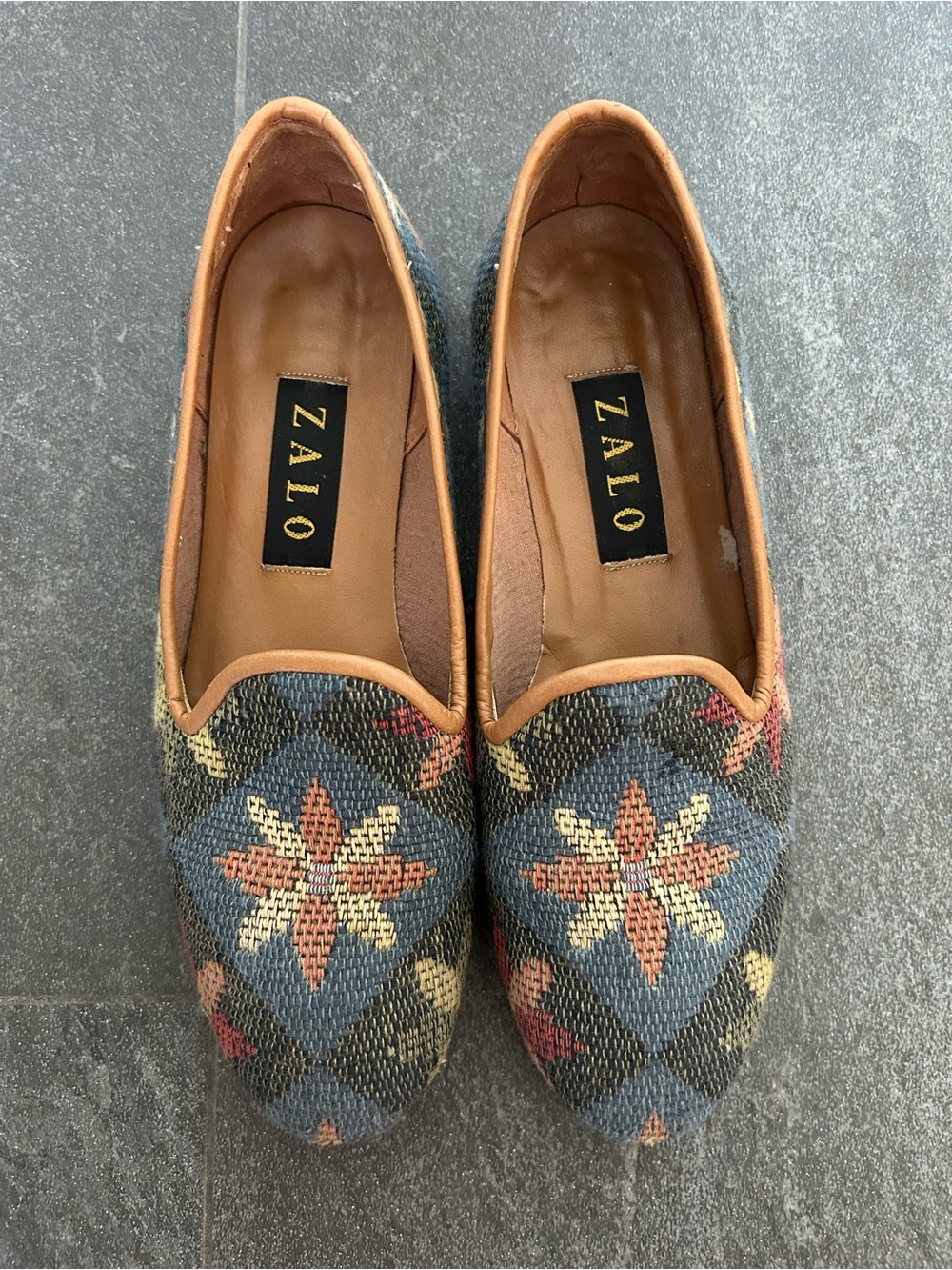 Zalo Vintage Blue Needlepoint Loafer Size 7.5